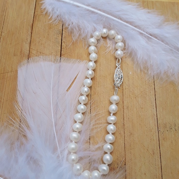 New Handknotted freshwater pearl bracelets - Picture 3 of 7